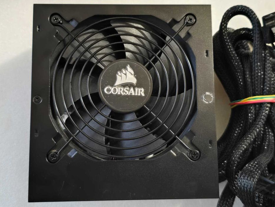Sursă PC Corsair CX650, 650W, Certificare 80 PLUS Bronze, Non-Modulară (Cod: CP-9020122)