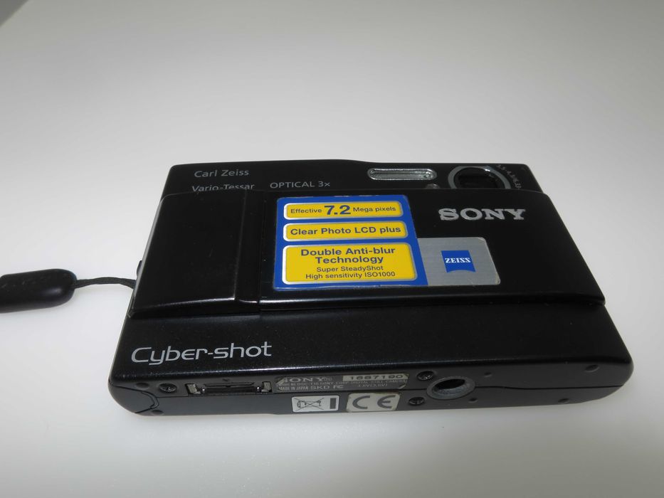 Sony CyberShot T10 ултра тънък цифров фотоапарат дигитална камера Тъч