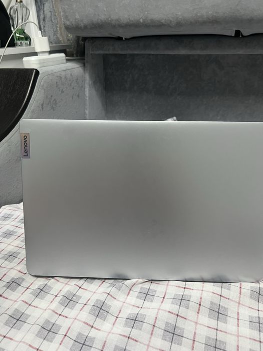 Lenovo Ideapad Slim3