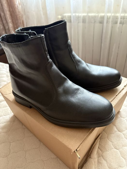 Продам военную обувь