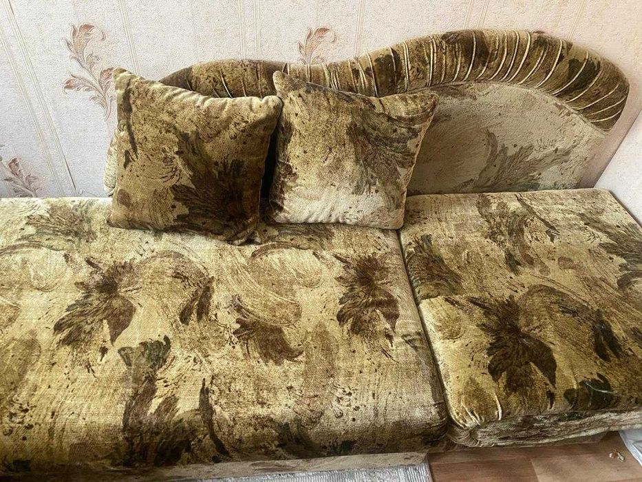 продам детский диван