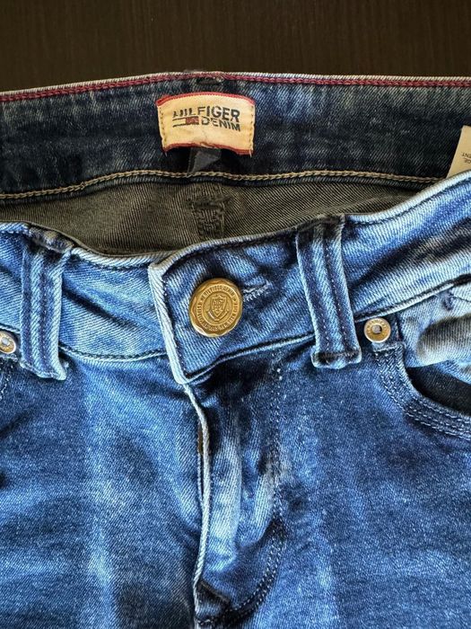 Дънки Tommy Hilfiger, 26 номер