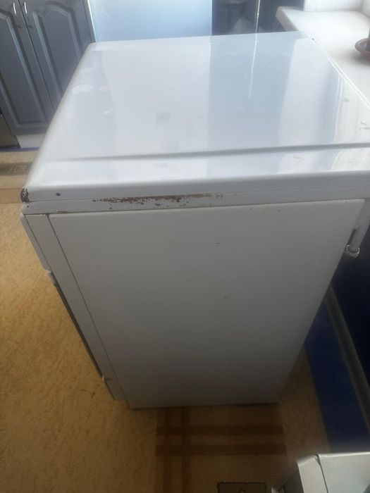 Продам газовую плиту