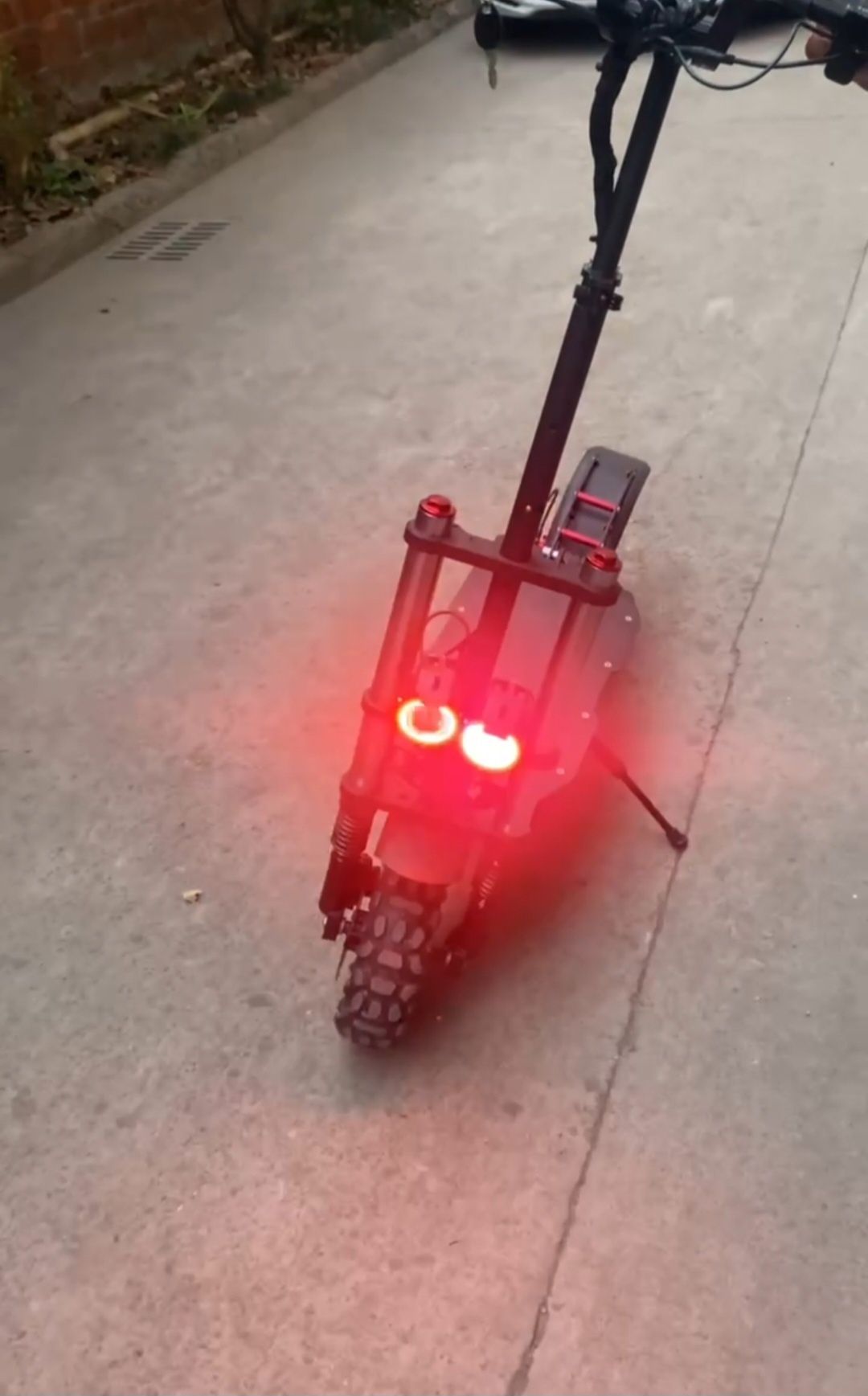 Electric Scooter Скутер 6000W 60V 30А Електрическа Тротинетка гр. София ...