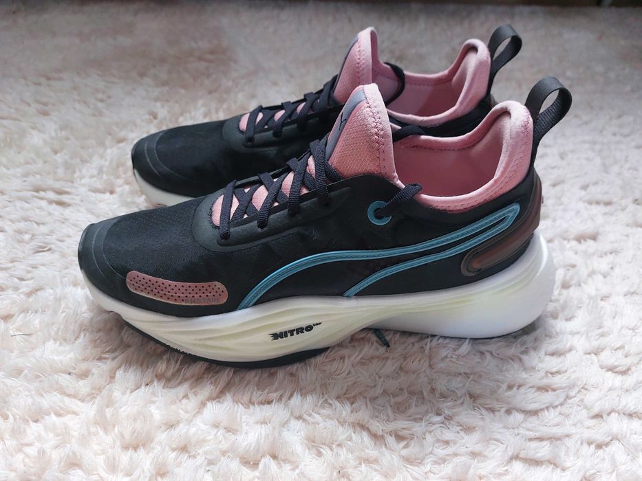 Дамски маратонки PUMA номер 42.5