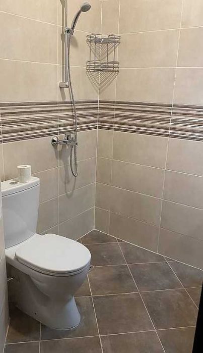 Дава се под наем Двустаен апартамент в Пловдив, Младежки Хълм - 65 кв.м за 298.86 € - Снимка #2