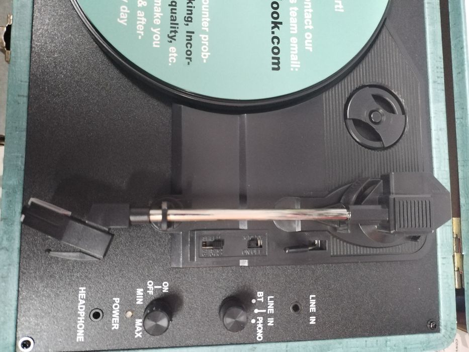 3-скоростен Bluetooth  винилов плейър, син с вградени високоговорители