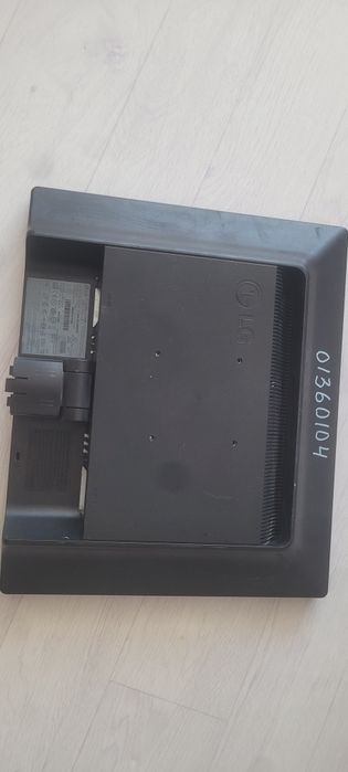 Монитор 17" LG Flatron L1734S