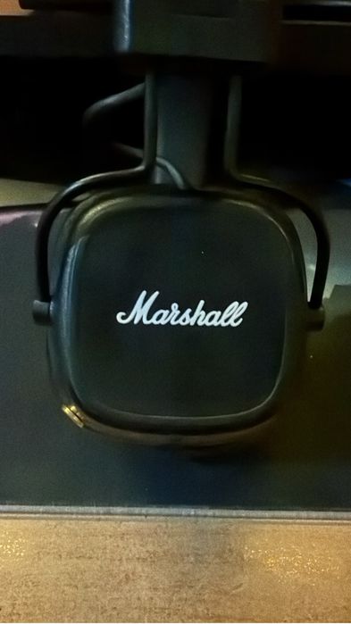 Casti Wireless Marshall Major IV, Bluetooth, negru, design ergonomic