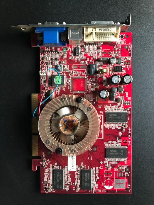 Memorie RAM. CD DVD Writer. Floppy Disk. Placa video. Placa de baza. .