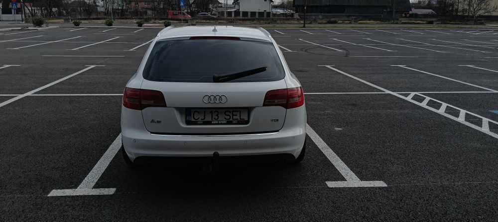 Vând urgent Audi