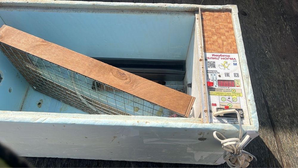 Инкубатор сатылады 72 жумырткалык