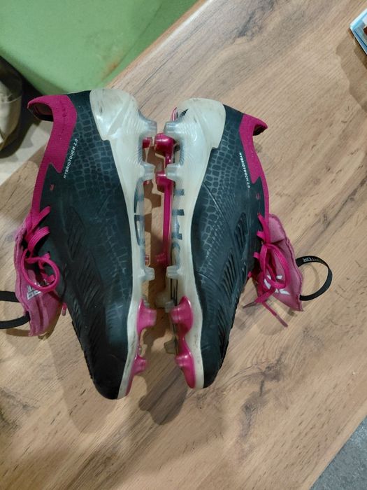 Продам бутсы Адидас прелатор ретро