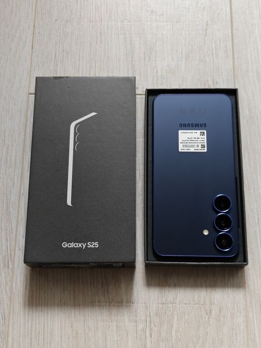 Samsung S25 128 gb Ram 12 5G EAC