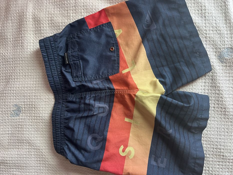 Детски бански quick silver ! 2 броя.