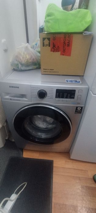 Продам стиральную машину