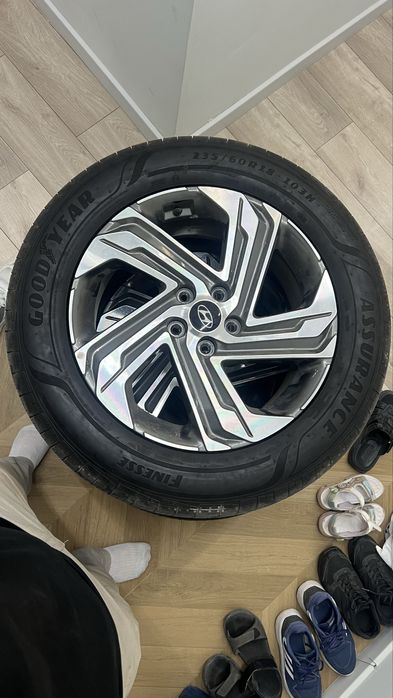 Диски с шинами в комплекте