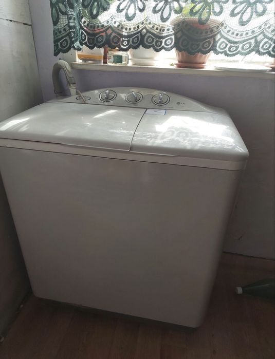 Стиральная машина полуавтомат