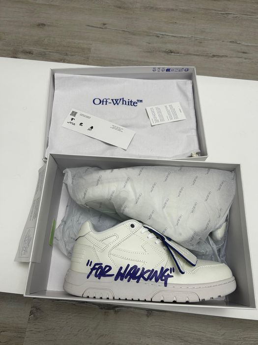 OFF-WHITE Out Of Office”For Walking”