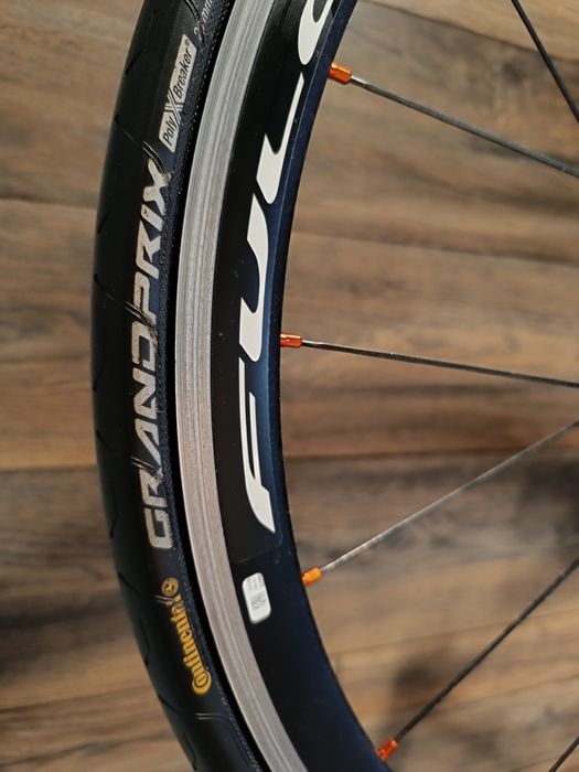 Шоссейный велосипед