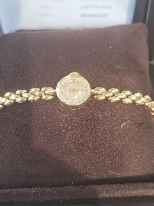 Rolex  Cocktail aur masiv 14k Cresarrow  safir veritabil fațetat cal 1400  ref 11006