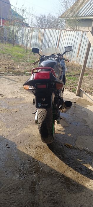 Кавасаки ззр 400 продам