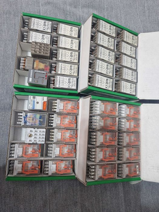 Relee releu Kuhnke 230vac 4x10A  Schneider Electric 4x5A  automatizari