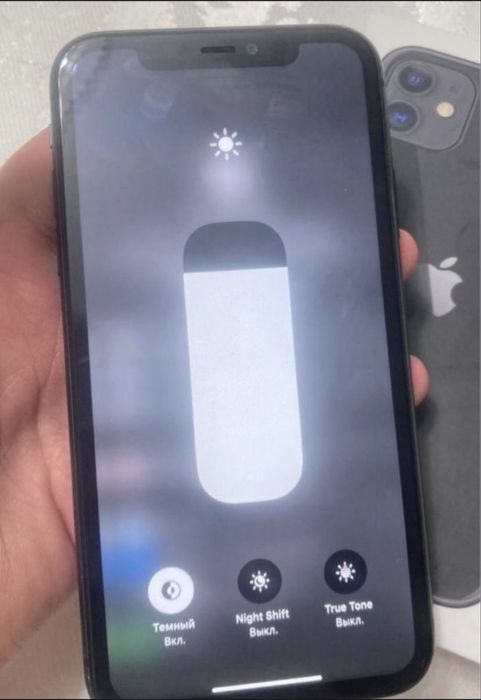 Айфон 11/80% 64 гб
