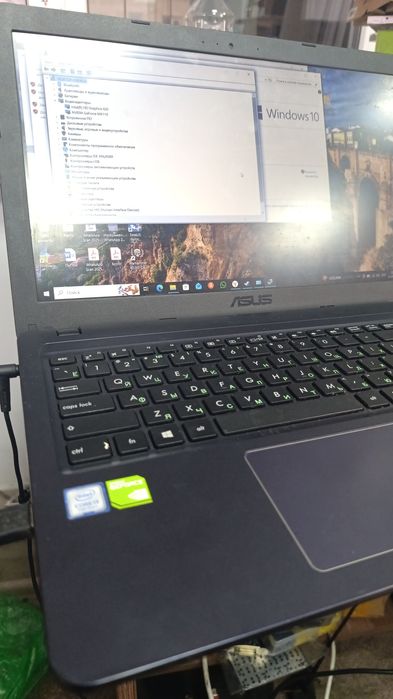 Продам ноутбук Asus