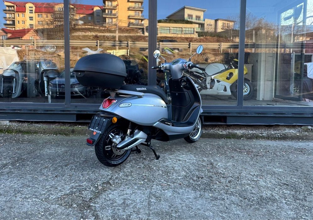 Scuter Electric HECHT-Garantie-Transport Gratuit- Inmatriculat-