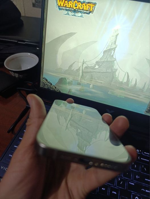 iPhone 15 pro holati ideal