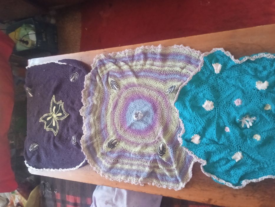 Бабушка навизала