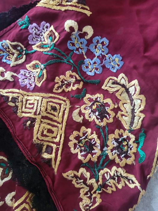 Catrante banat cusute manual