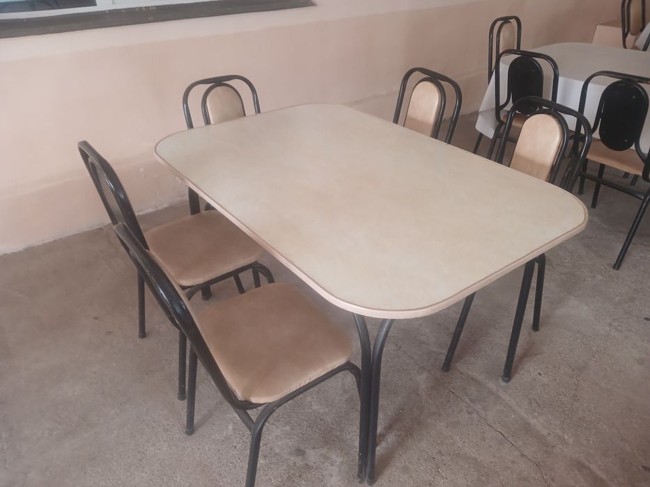 Ошхона учун стол ва стул комплект сотилади