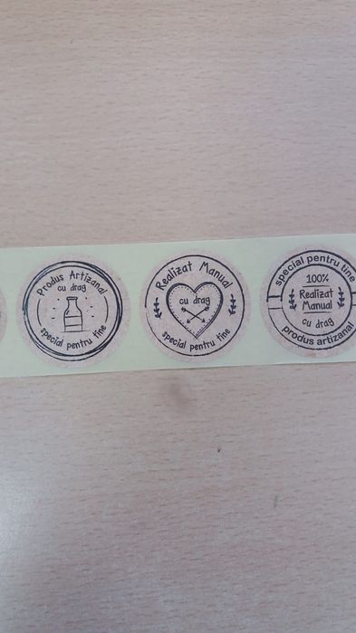 Etichete autoadezive, Paste , rola 1000 buc etichete, sarbatori person