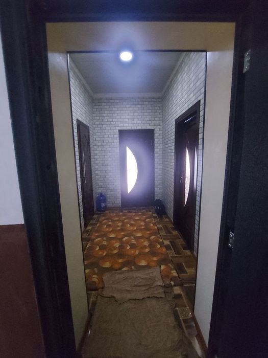 Uy sotiladi 1xona 2 xona qilsa buladi