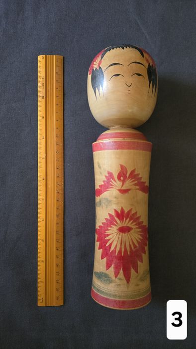 Papusi japoneze kokeshi