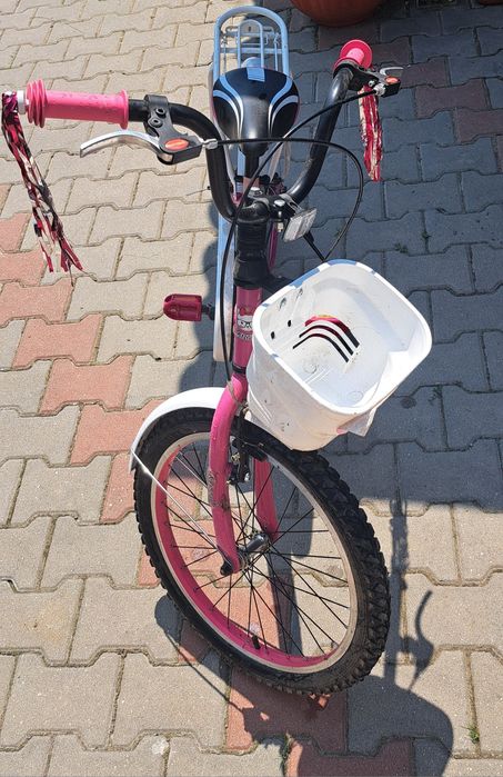Bicicletă pentru fete