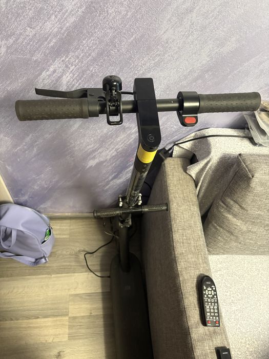 Xiaomi Mi Electric Scooter M365