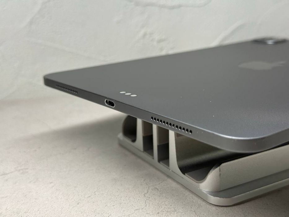 iPadPro 11  2020 Sotiladi 1 oy kafolati bor