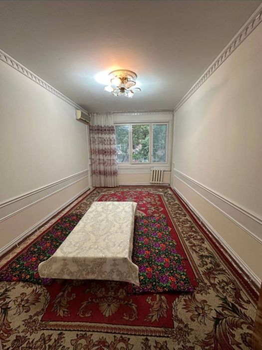 ^Метро Мирзо Улугбек‼️2в3-комнат,1етаж+Парковка есть балкон срочно