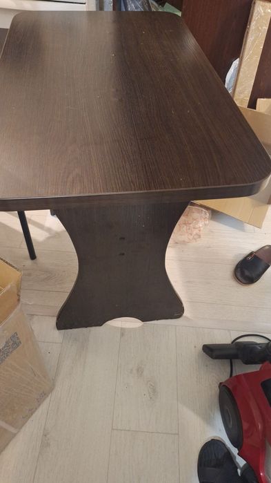 Продам стол, 1,5