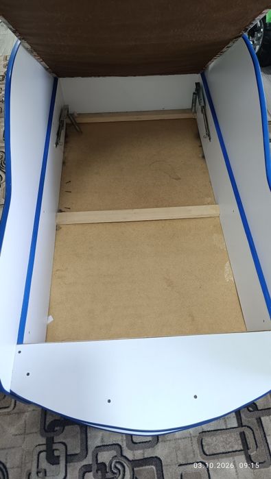 Продам детскую кровать