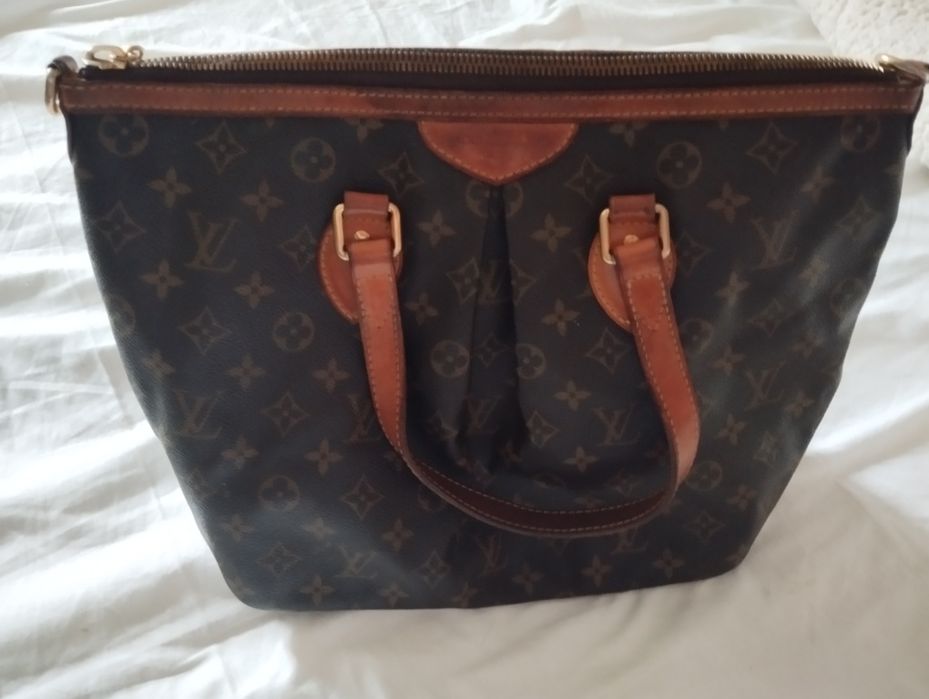 Vând geantă lovis vuitton originala