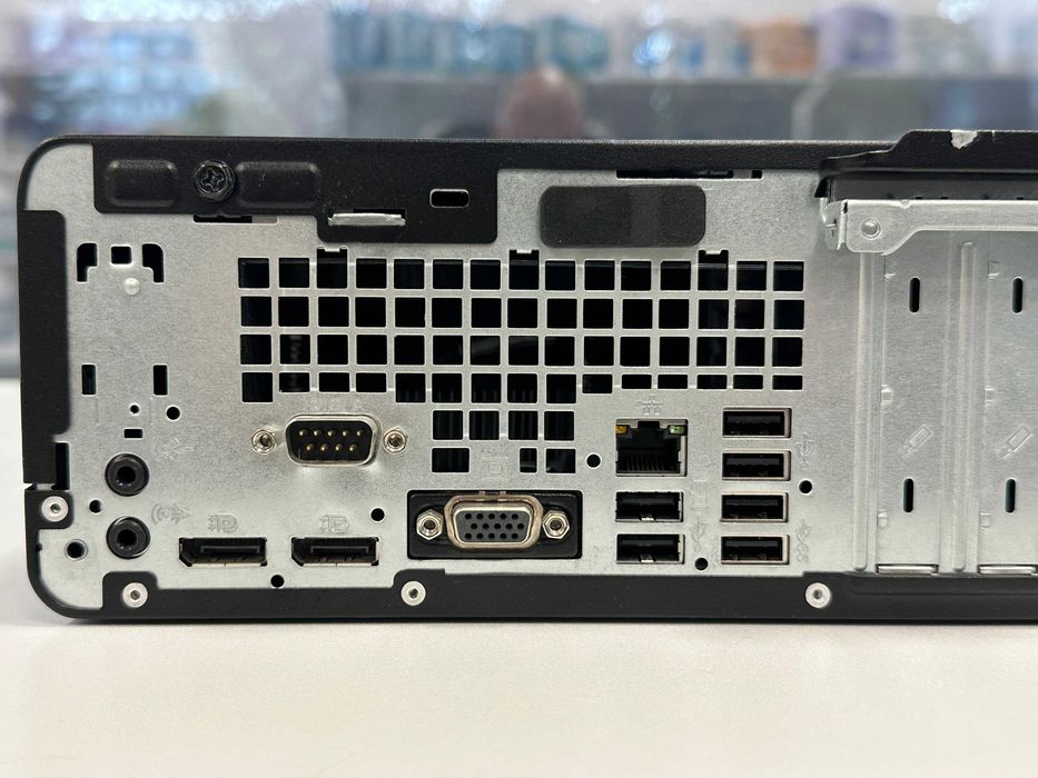 HP ProDesk 600 G3 компютър с лицензиран Windows