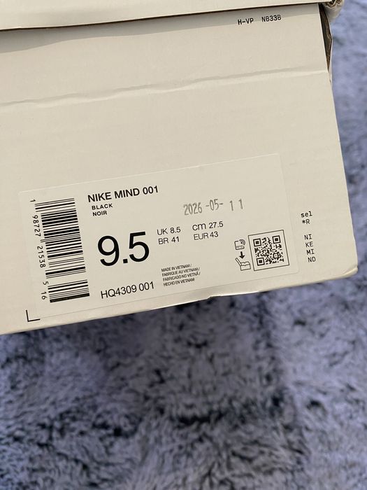 Nike mind balck