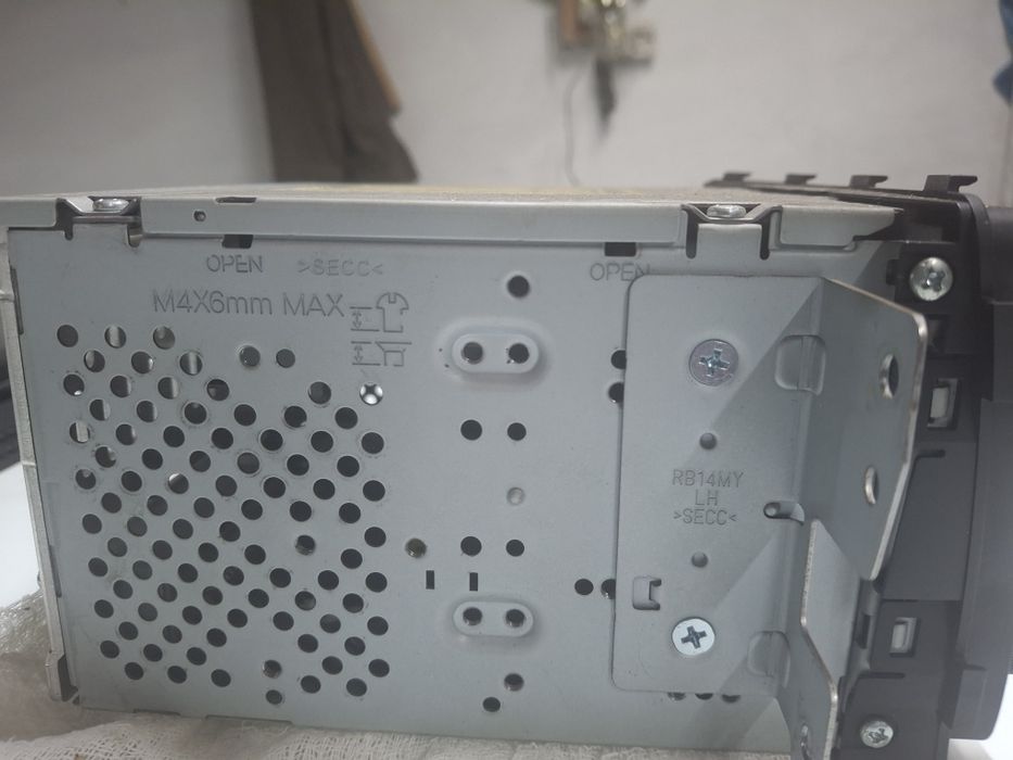 Штатная магнитола