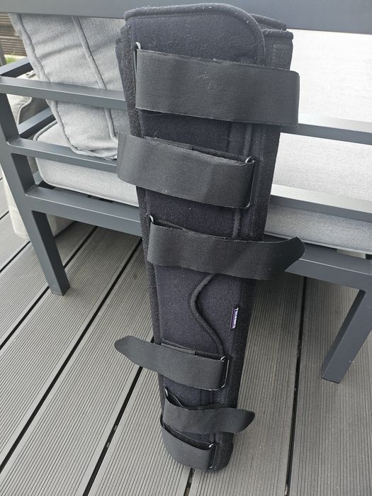 Orteza de genunchi fixa