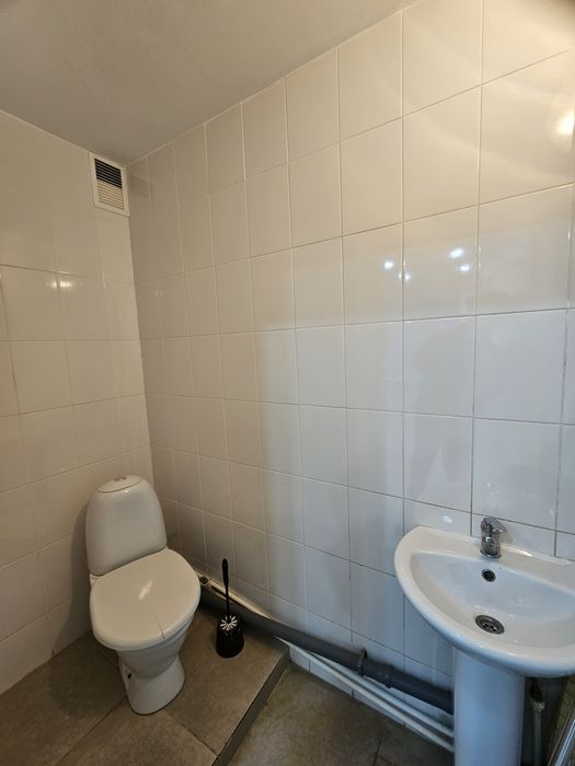 Продам помещение с отдельным входом