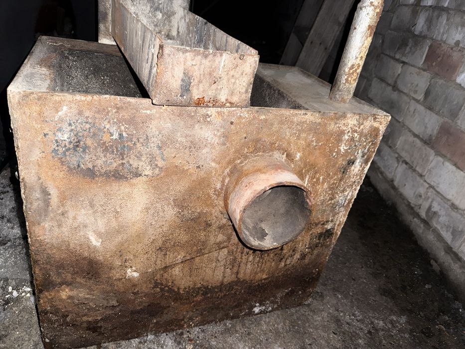 Продам печь, железо, самовывоз